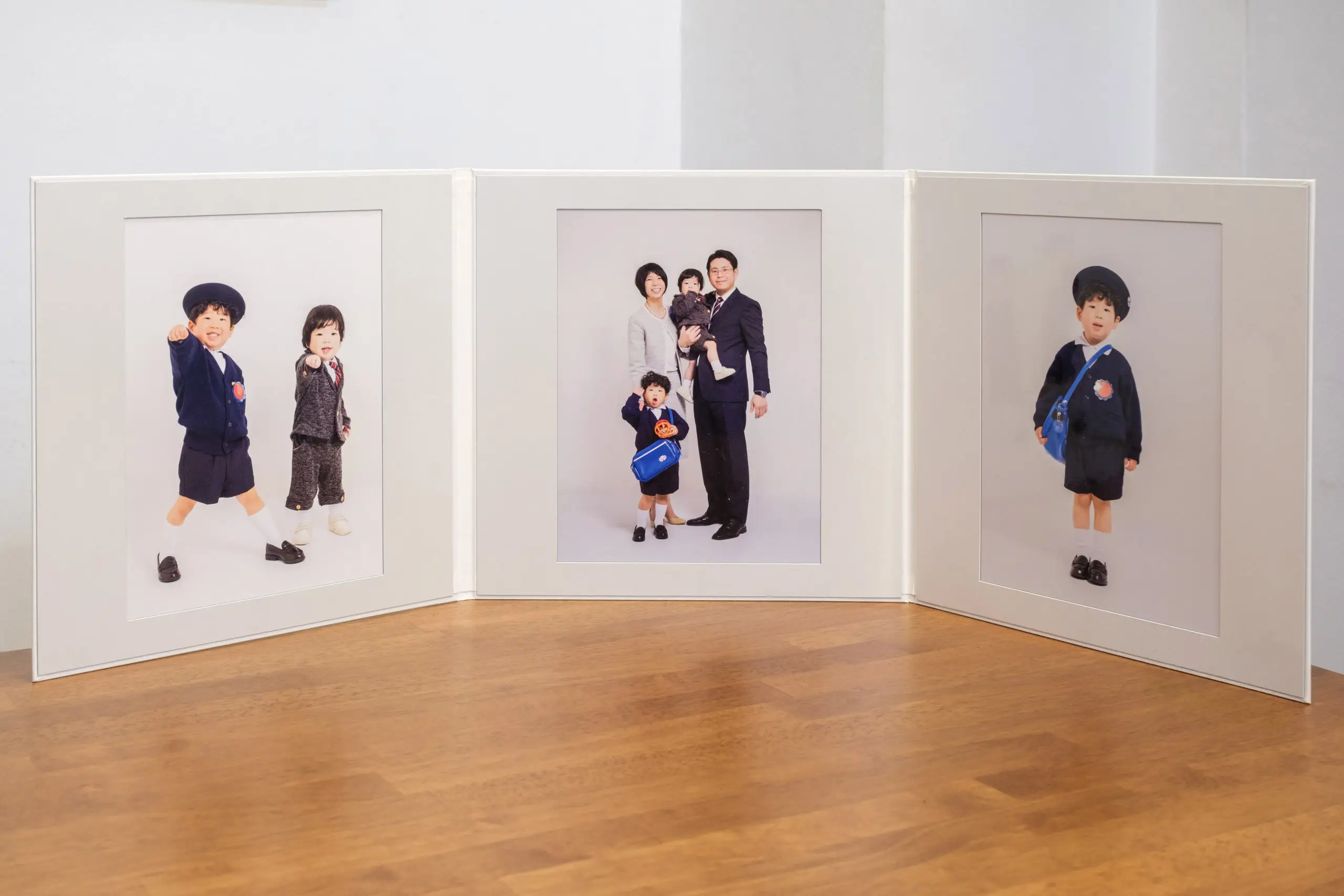 ペルフェット台紙 3面台紙付